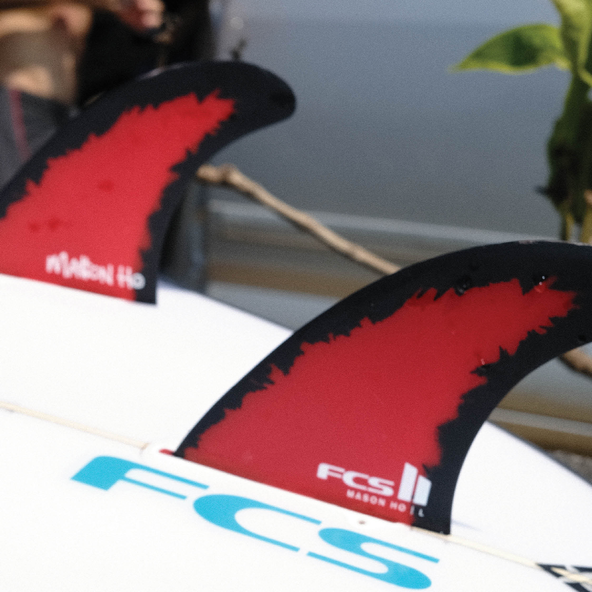 FCS II Mason Ho Code Red Tri Fin Set