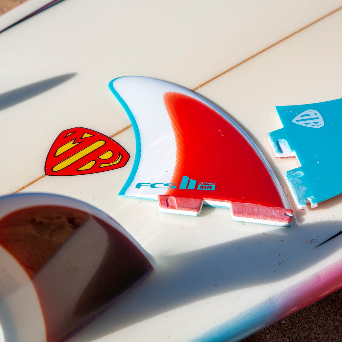 FCS II Mark Richards Twin + Stabiliser Fins   FCS